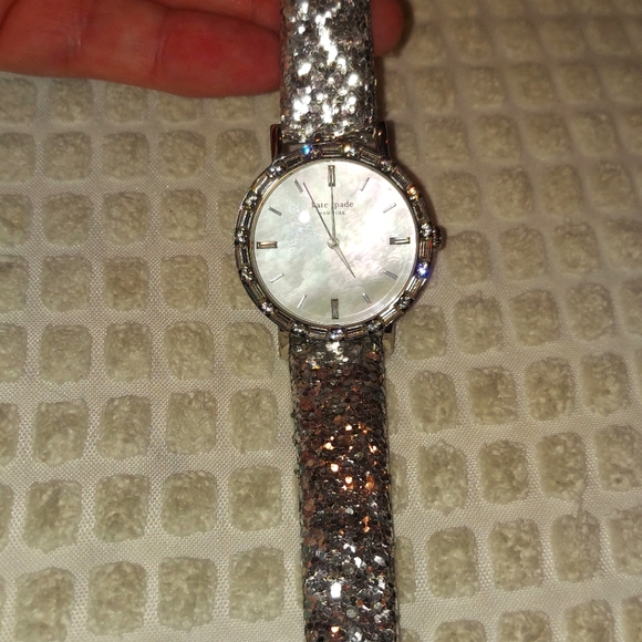 Kate's Spade NWT Live Colorfully Watch Set Rhinestones Bezel MOP Face 2 bands - Picture 5 of 16